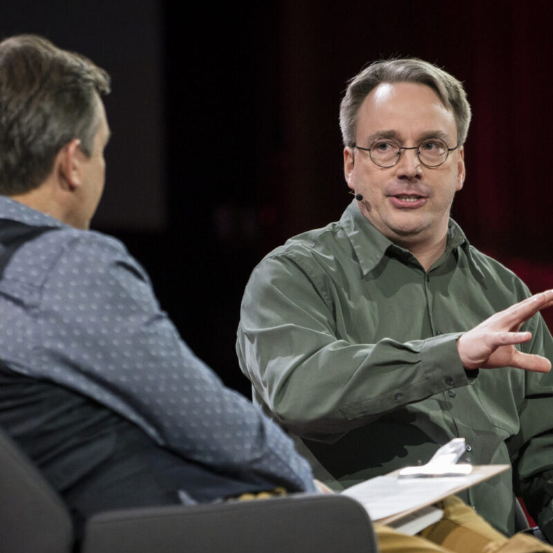 Linus Torvalds & Chris Anderson